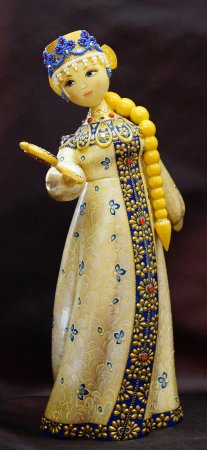 Деревянная кукла