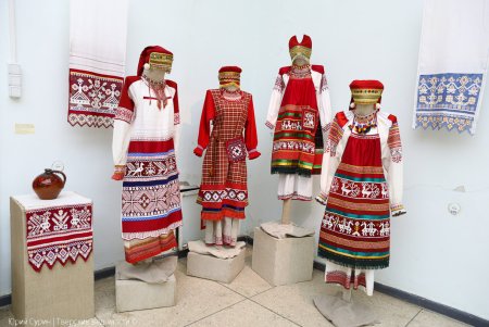 Свадебный костюм народов Тверского края