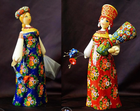 Народная кукла деревянная