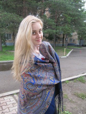 Павловопосадские платки Волшебный узор