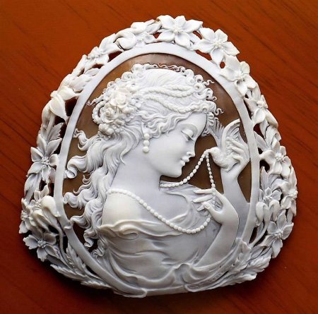 Камея Гемма Инталия