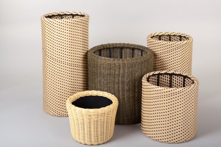 Кашпо из ротанга