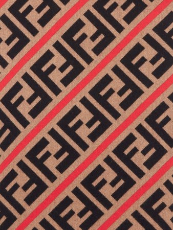 Fendi паттерн