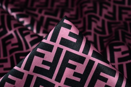 Fendi узор
