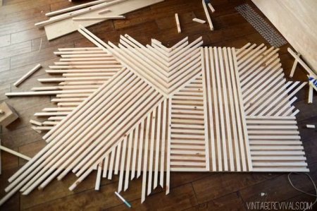 Панно из реек на стену