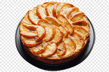 Шарлотка с яблоками на белом фоне