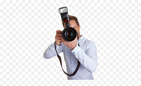 Девушка фотографирует