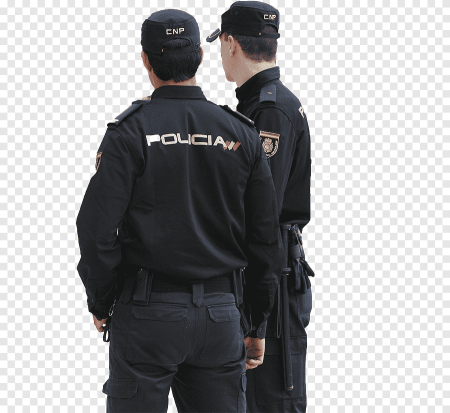 Полицейский стоит спиной