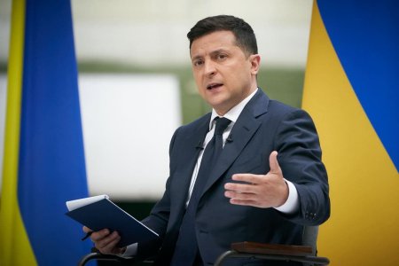 Ava Зеленский