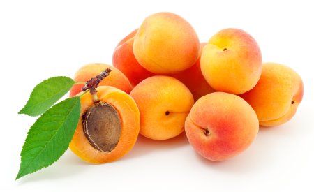 Apricots – абрикосы