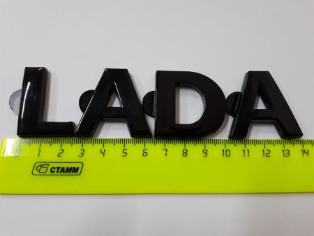 Эмблема крышки багажника "Lada Vesta"