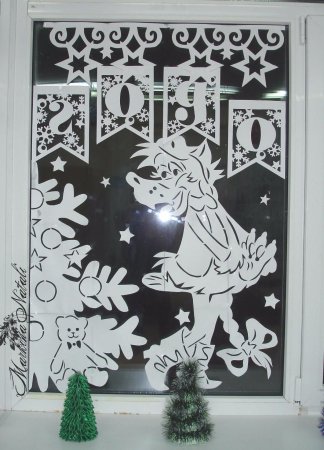 Трафареты новогодних вытынанок на окна с сюжетом (49 фото)