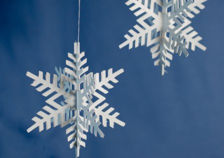 Новогодние объемные снежинки
