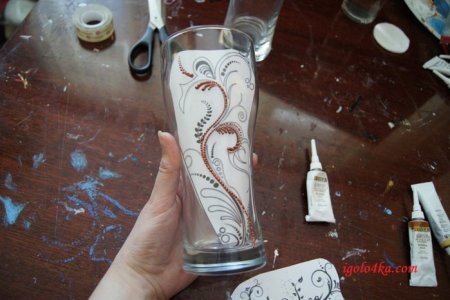 Рисование на стеклянных банках