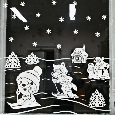 Новогодние мотивы на окна