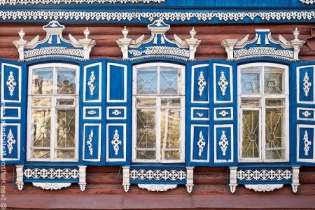 Резные ставни на окна