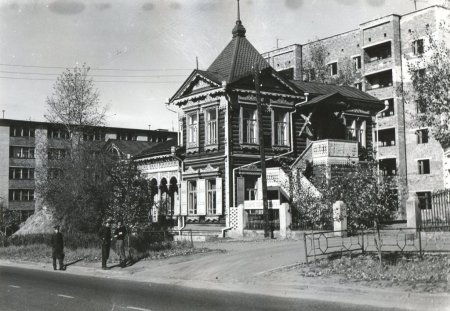 Бабушкина 82 Чита