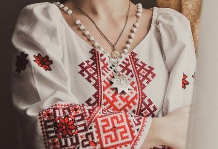 Славянская обережная вышивка женская