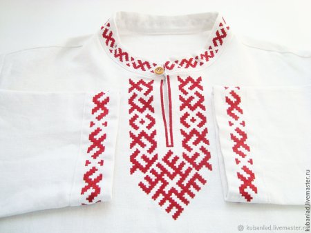 Русская вышитая рубаха