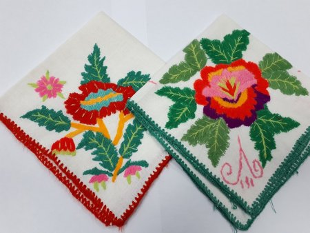 Подушки с узорами