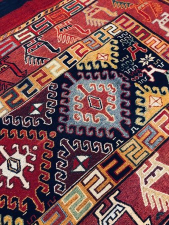 Ткань с этническим орнаментом