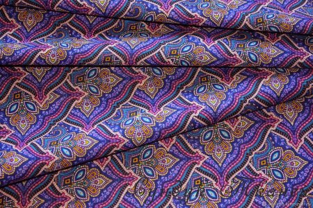 Восточные узоры на ткани