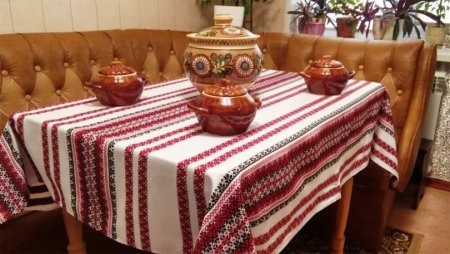 Скатерть в русском народном стиле