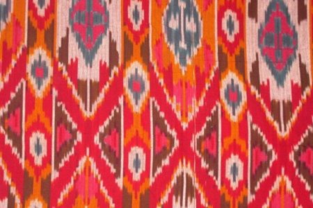 Икат (алача) это