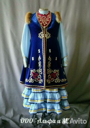 Башкирский национальный костюм чекмень