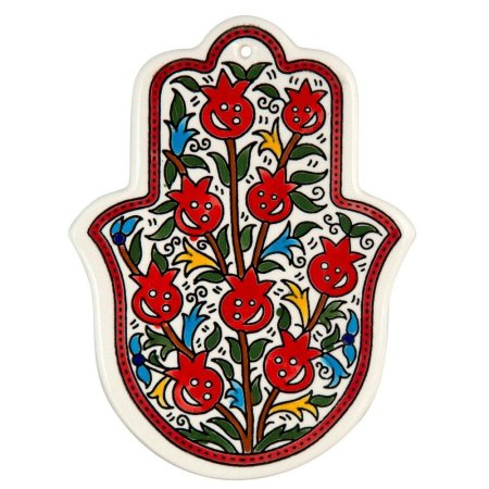 Армянский орнамент с гранатами
