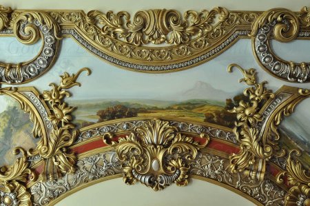 Альфрейная роспись на золоте