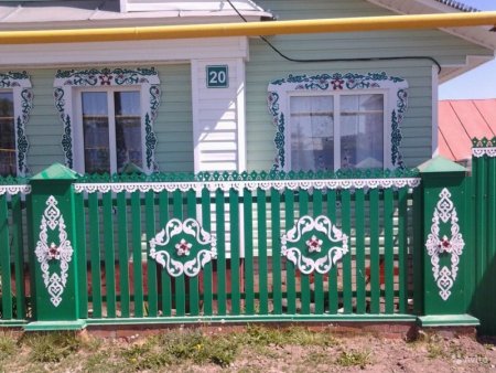Резной деревянный забор