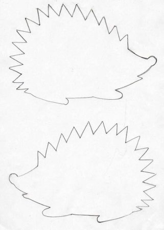 Поделка Ежик из листьев