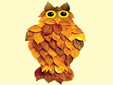 Сова из листьев поделка