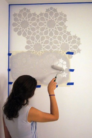 Трафарет для окраски стен (50 фото)