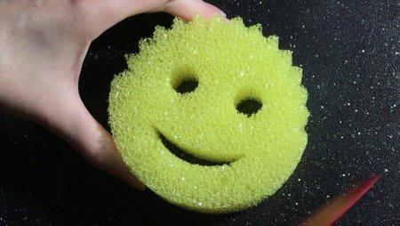 Игрушка из губки для мытья посуды