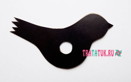 Трафарет для снегиря из помпонов