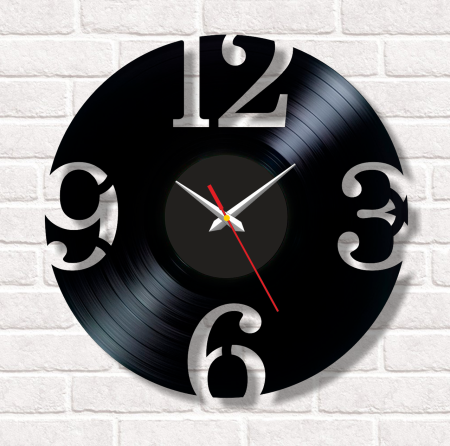 Часы настенные из пластинки