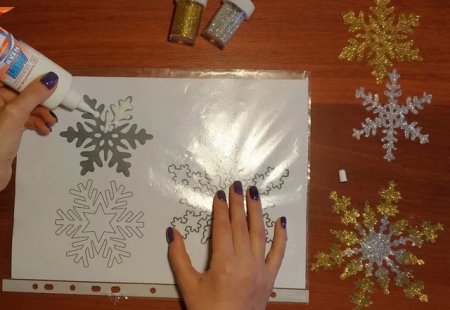 Снежинки из клея ПВА трафареты