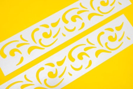 Трафарет для бордюра на стене