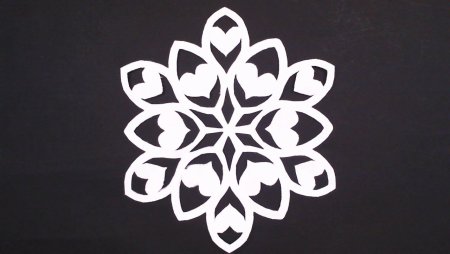 Резные снежинки