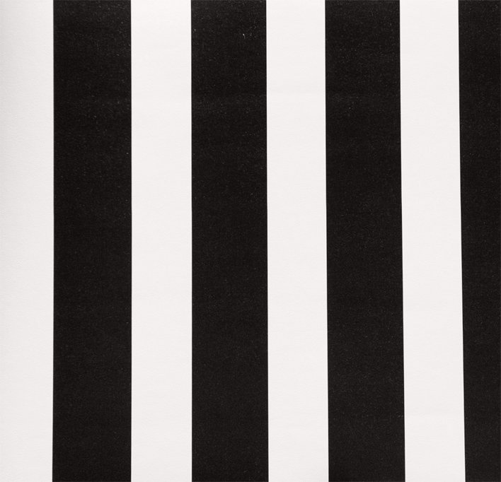 На полоске черного картона с помощью. Чёрно-белые полосы. Чёрно белые полоски. Черный в белую полоску. Текстура полоски.