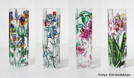 Рисование на стеклянной вазе