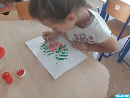 Рисование ватными палочками «кисть Рябинки, гроздь Калинки