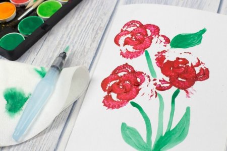 Рисование с помощью трафарета