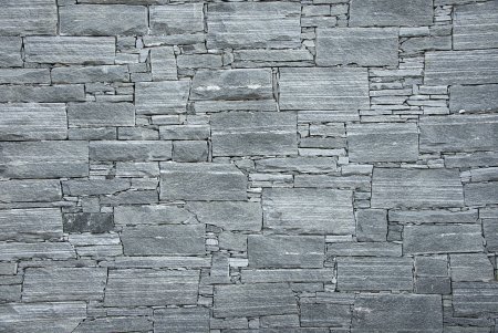 Серая каменная стена