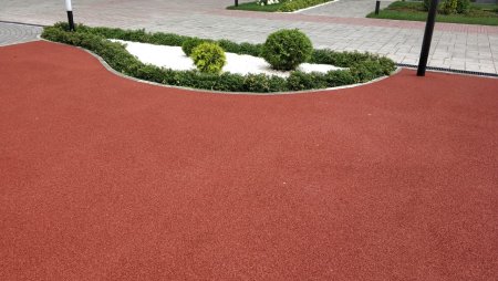 Резиновое покрытие красное