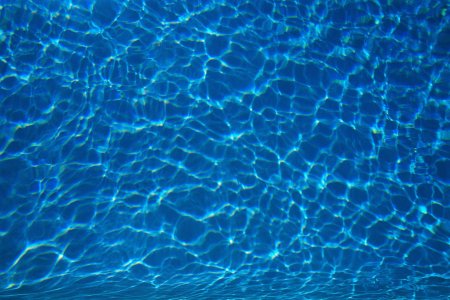 Поверхность воды