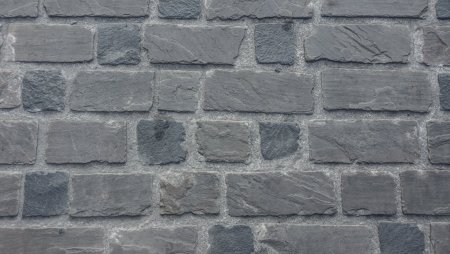 Стена из серого кирпича