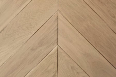 Ламинат HOMFLOR Creativ Herringbone c5520 орех шоколад